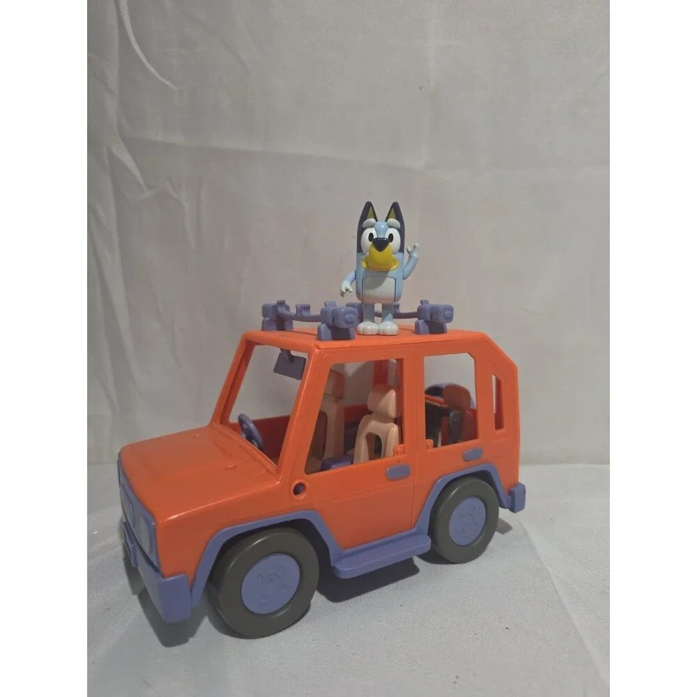 Moose Toy Bluey Heeler 4WD Jeep Beach Cruiser Car Vehicle